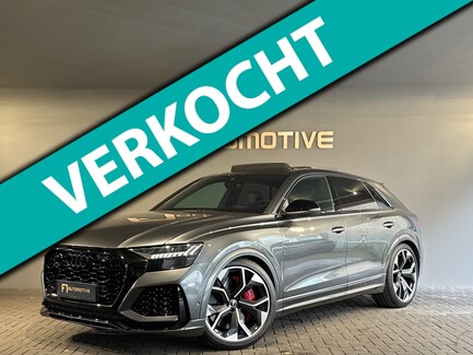 Audi RS Q8 0