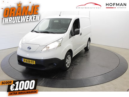 Nissan E-NV200 0