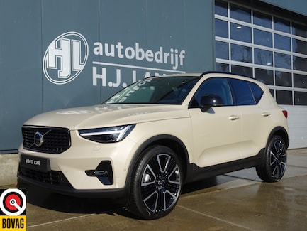 Volvo XC40 0