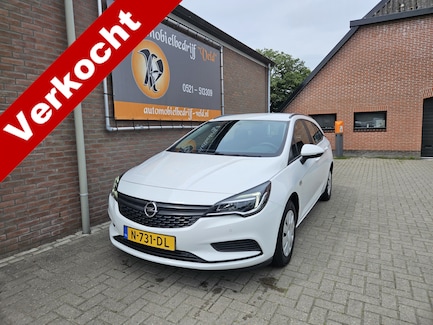 Opel Astra 0