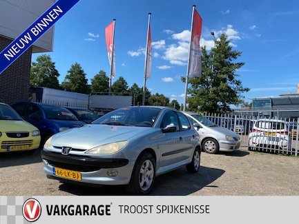 Peugeot 206 0