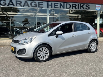 Kia Rio 0