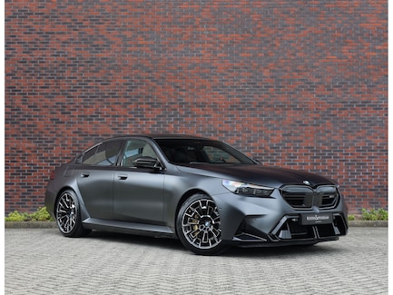 BMW M5 0