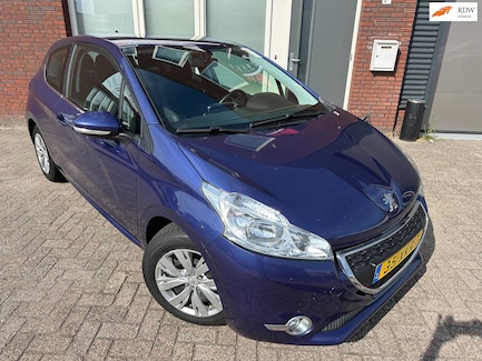 Peugeot 208 0