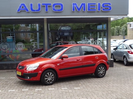 Kia Rio 0