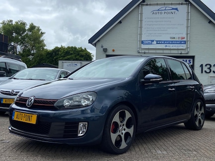 Volkswagen Golf 0