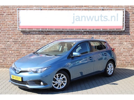 Toyota Auris 0