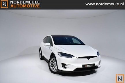 Tesla Model X 0