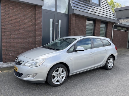 Opel Astra 0