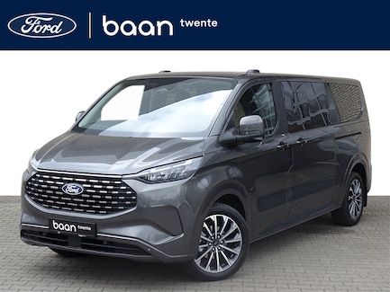 Ford Tourneo Custom 0