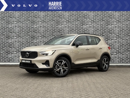 Volvo XC40 0