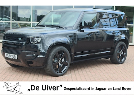 Land Rover Defender 0