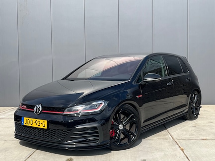 Volkswagen Golf 0