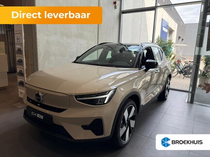 Volvo EX40 0