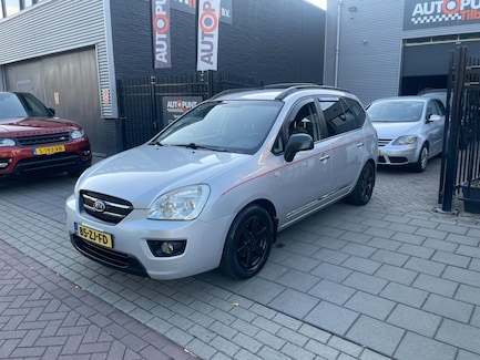 Kia Carens 0