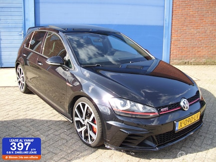 Volkswagen Golf 0