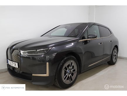 BMW iX 0