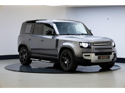 Land Rover Defender 0