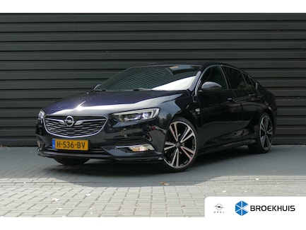 Opel Insignia 0