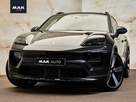 Porsche Macan 0