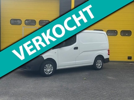 Nissan NV200 0