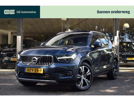 Volvo XC40 0