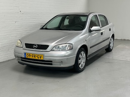 Opel Astra 0