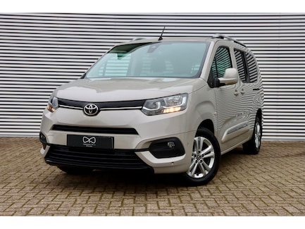 Toyota PROACE CITY Verso 0