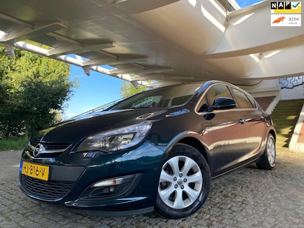 Opel Astra 0