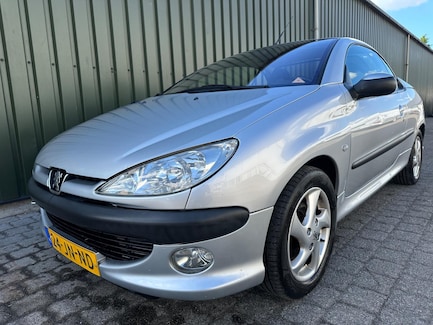Peugeot 206 0