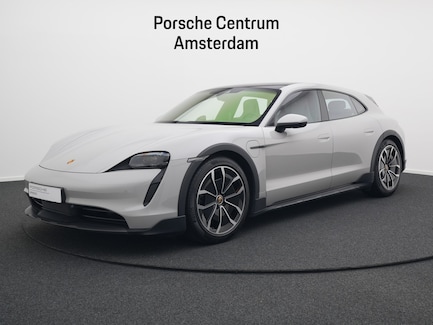 Porsche Taycan Cross Turismo 0