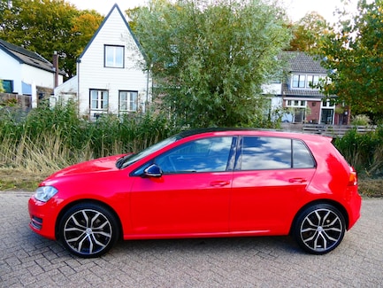 Volkswagen Golf 0