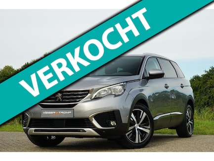 Peugeot 5008 0