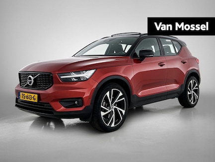 Volvo XC40 0