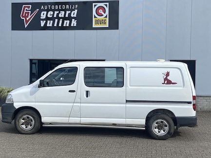 Toyota HiAce 0