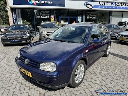 Volkswagen Golf 0