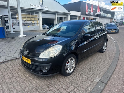 Renault Clio 0