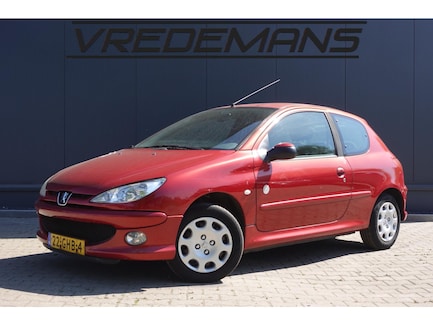 Peugeot 206 0
