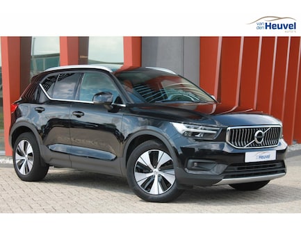 Volvo XC40 0