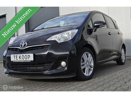 Toyota Verso-S 0