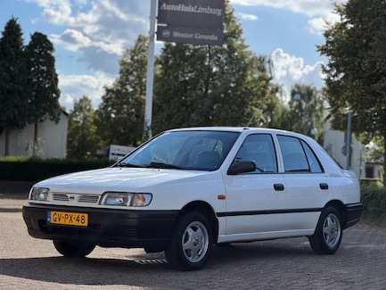 Nissan Sunny 0