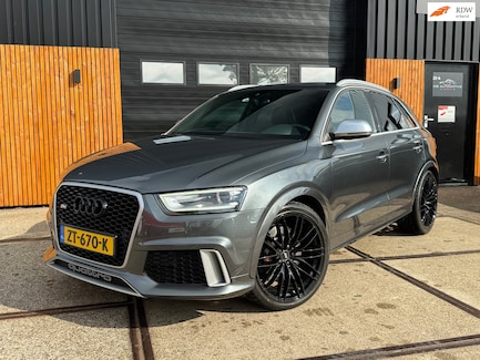 Audi RS Q3 0