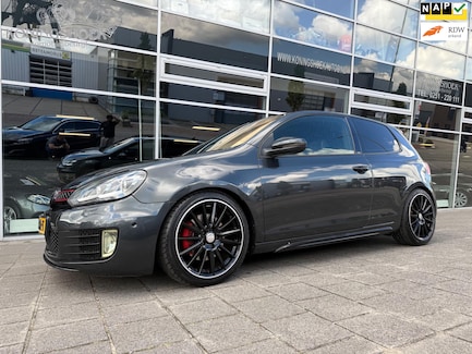Volkswagen Golf 0