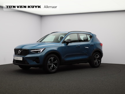 Volvo XC40 0