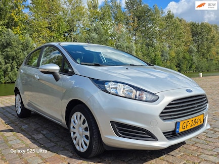 Ford Fiesta 0