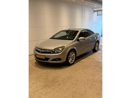 Opel Astra 0