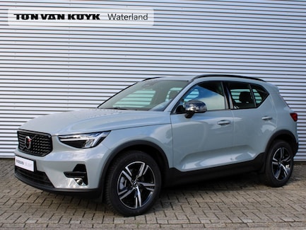 Volvo XC40 0