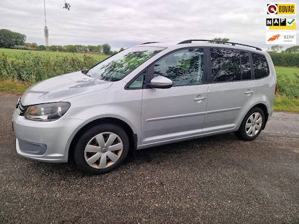 Volkswagen Touran 0