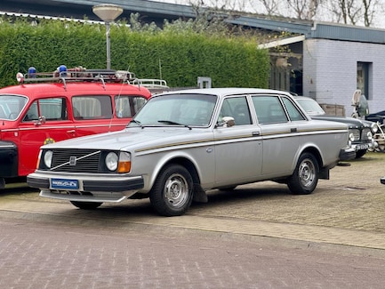 Volvo 200-Serie 0