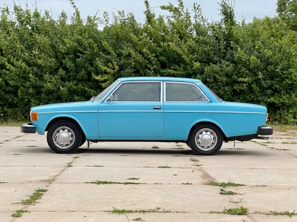 Volvo 100-Serie 0